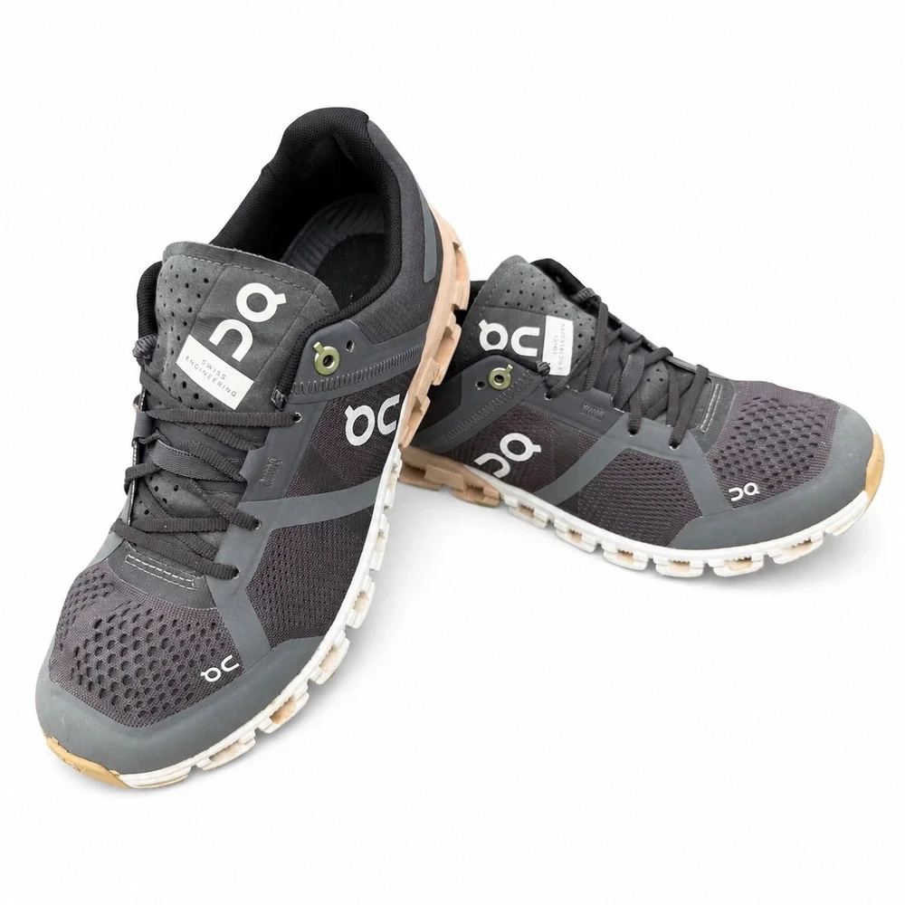 On Running Cloudflow Charcoal Grey Rose Peach Sneakers Womens 6 Low Top Running